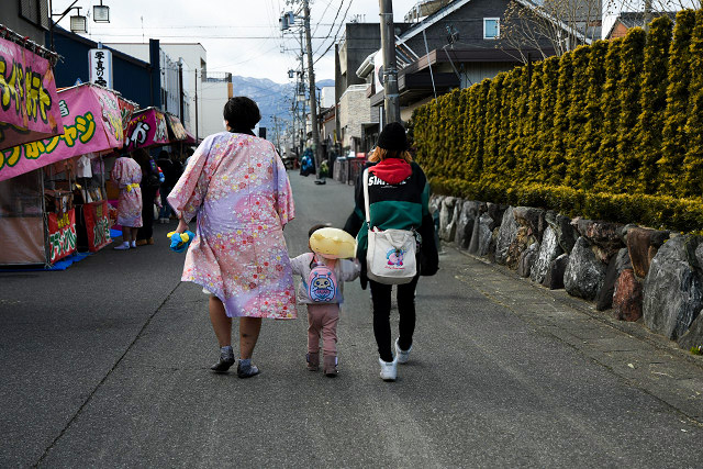 ���T�̎ʐ^�E�C�Îs